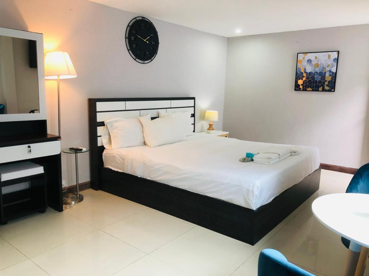 Pool Villas By Honey - Luxury Family Resort-8 Km From Beach & Nightlife Nong Prue Eksteriør billede