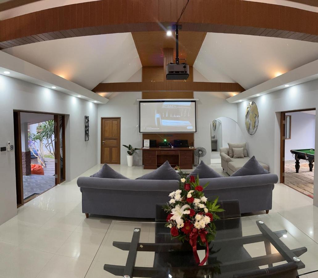 Pool Villas By Honey - Luxury Family Resort-8 Km From Beach & Nightlife Nong Prue Eksteriør billede